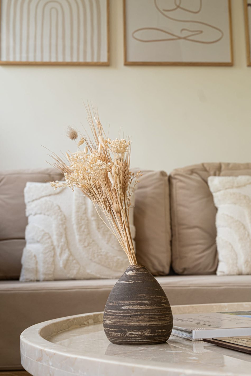 Canal View Stay Amsterdam boutique airbnb (1)